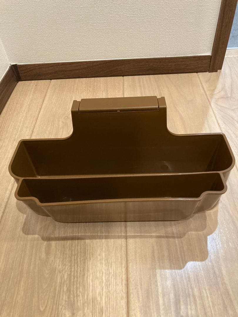 木製ポータブルトイレ アームレスト付き