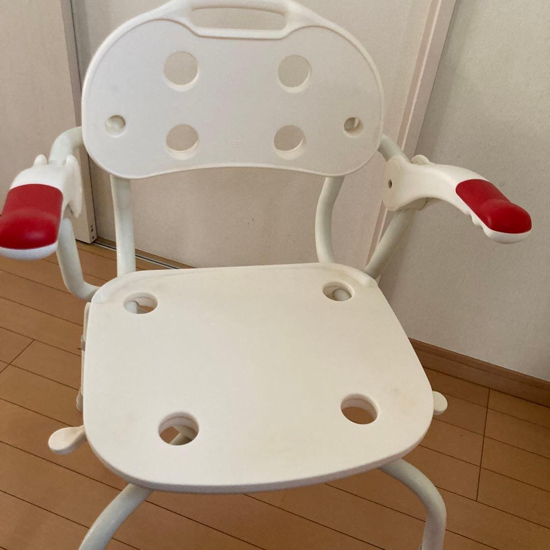 【アロン化成　安寿】　介護用風呂椅子　シャワーベンチ　まわるくん