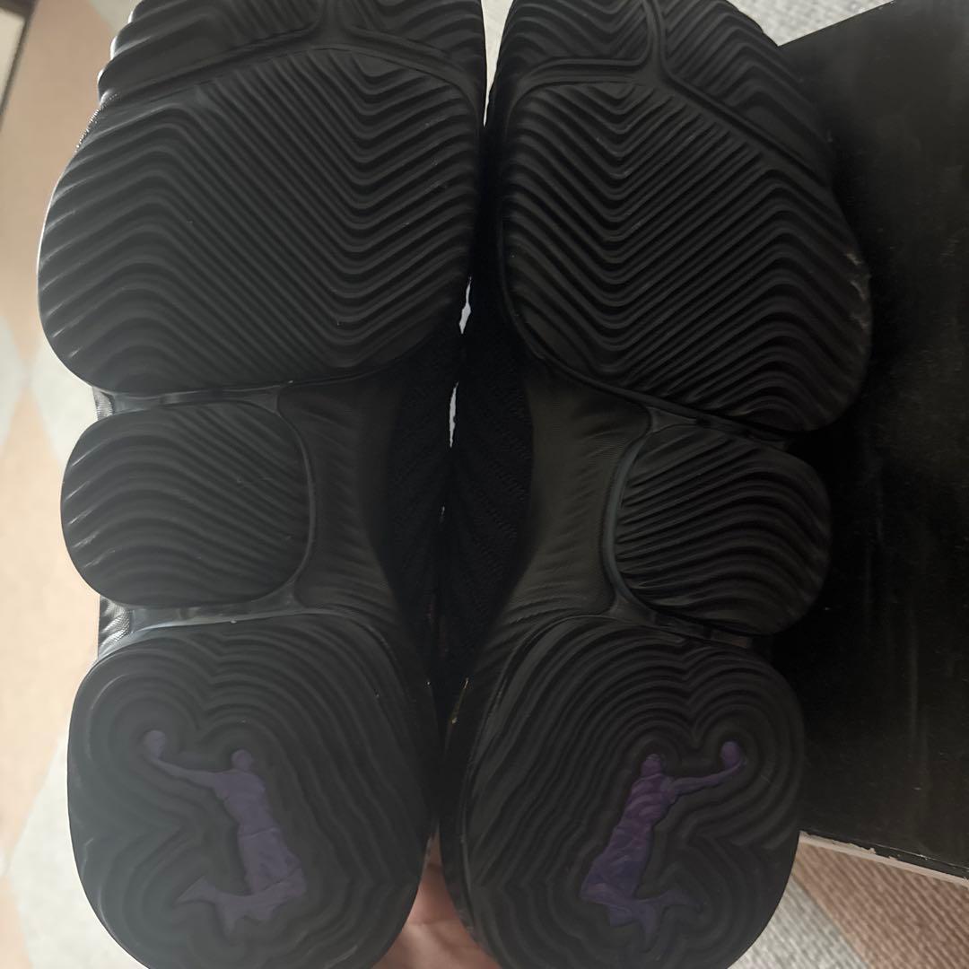 NIKE レブロン17新品ブラック/ゴールド