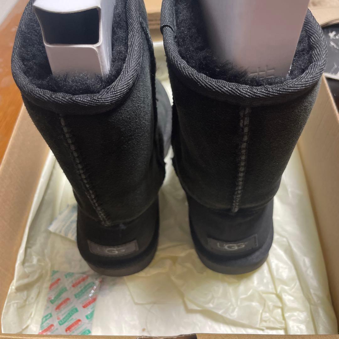 UGG ブラックムートンブーツ