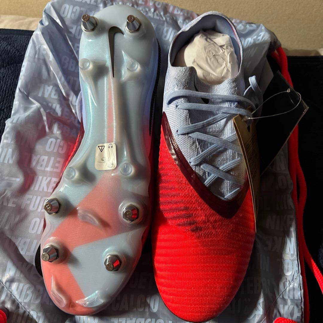 Nike サッカースパイク　ファントム6エリート SG