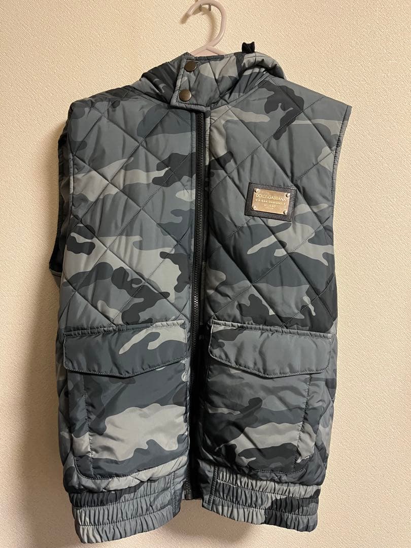 DOLCE&GABBANA 迷彩キルティングベスト