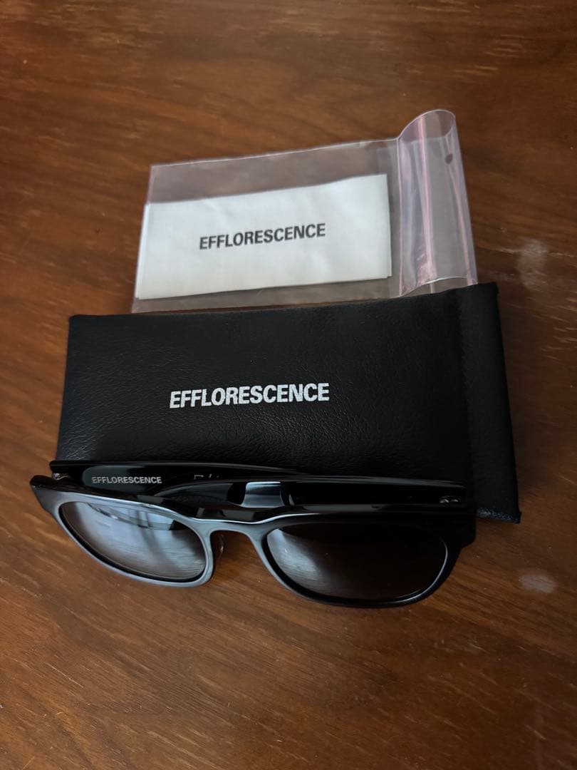 エフロ　EFFLORESCENCE ブラックサングラス