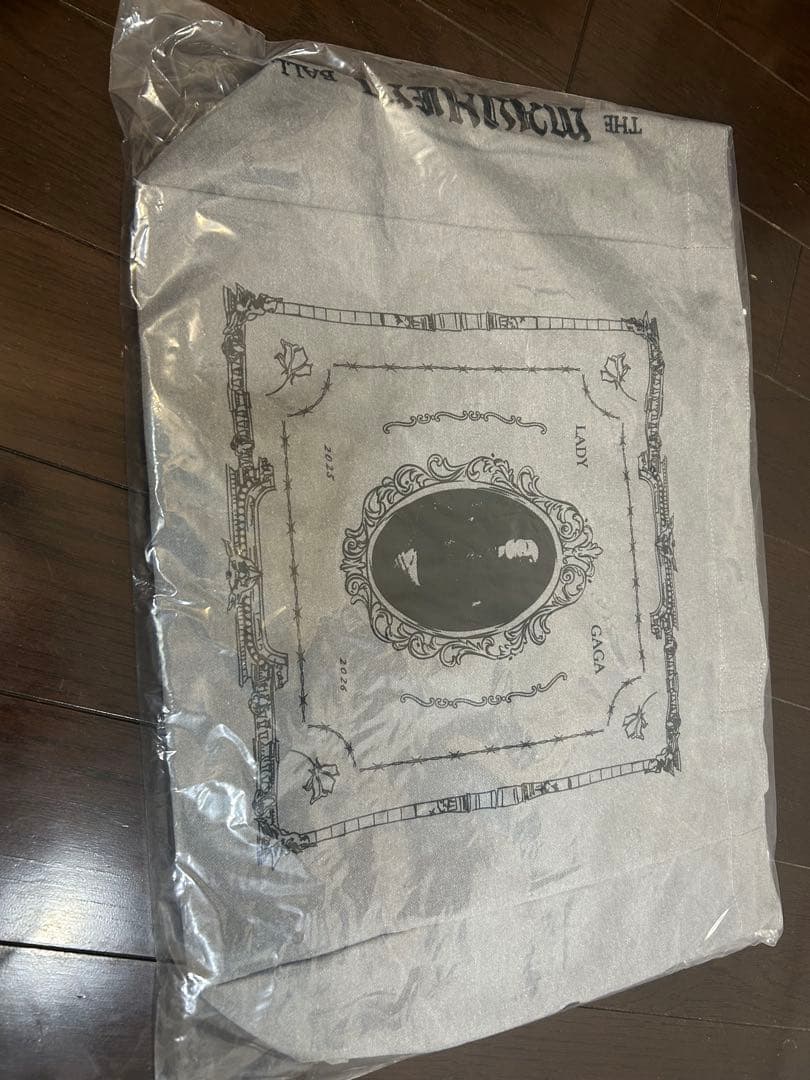 新品 レディガガ Mayhem Ball OPERA HAUS トート