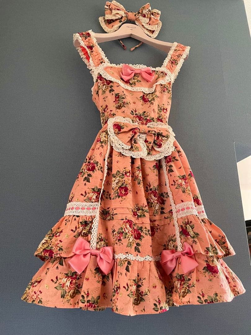 BABY JSK 薔薇花柄サーモン・コーラルピンク　ノースリーブワンピースにも