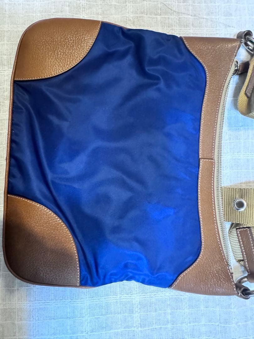 【安心鑑定可】PRADA ショルダーバッグ 保存袋付 青