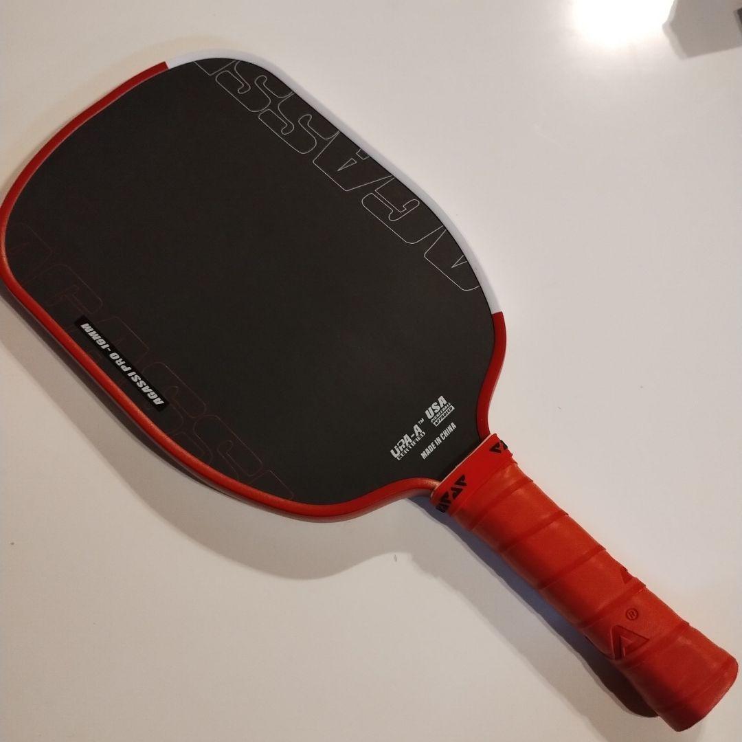 中古品 JOOLA ヨーラ アガシ プロ 16mm ピックルボール パドル
