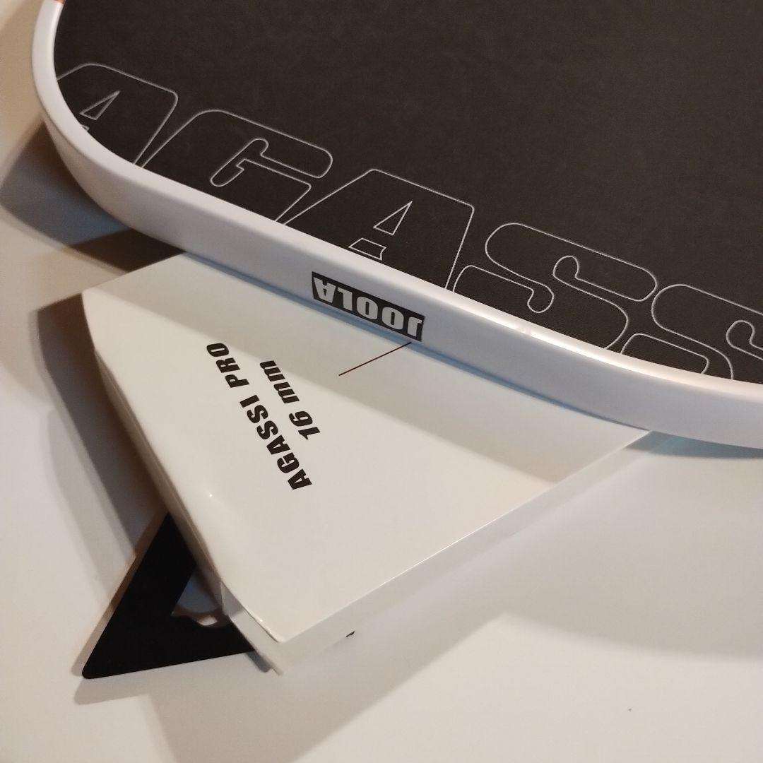 中古品 JOOLA ヨーラ アガシ プロ 16mm ピックルボール パドル