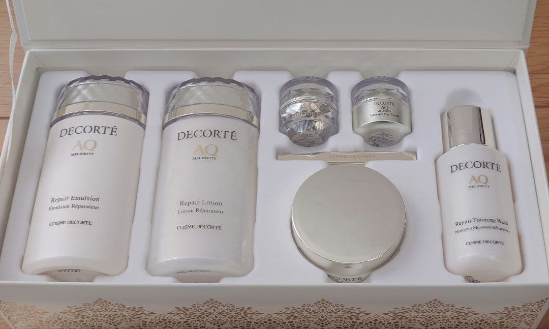 新品 コーセー コスメデコルテ AQ ミリオリティ ラグジュリアス コフレ Ⅳ