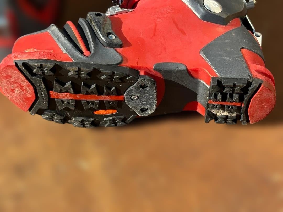 GARMONT テレマークスキーブーツ 赤/黒　25.5cm