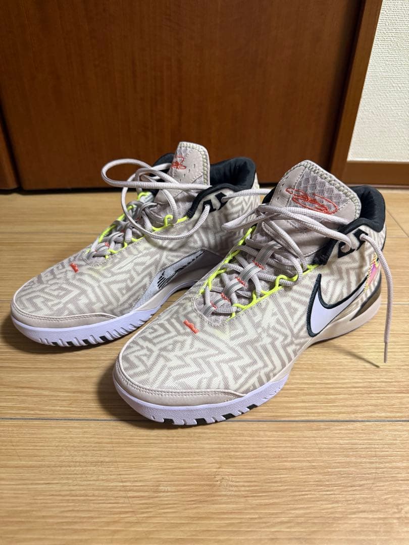 シューズ(男性用) Lebron NXXT GENISUS EP