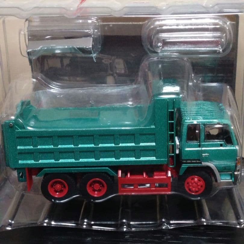 DBGT 1/64 日野 スーパードルフィン ダンプ トラック (グリーン)