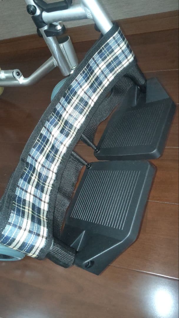 Care-Tec Japan 介助用車椅子 チェック柄 ※整備点検済み