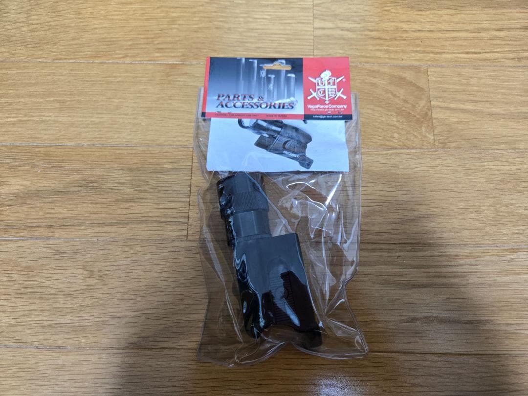 VFC V1911 Surefire 310R型 ウェポンライト　VFCマルイ用