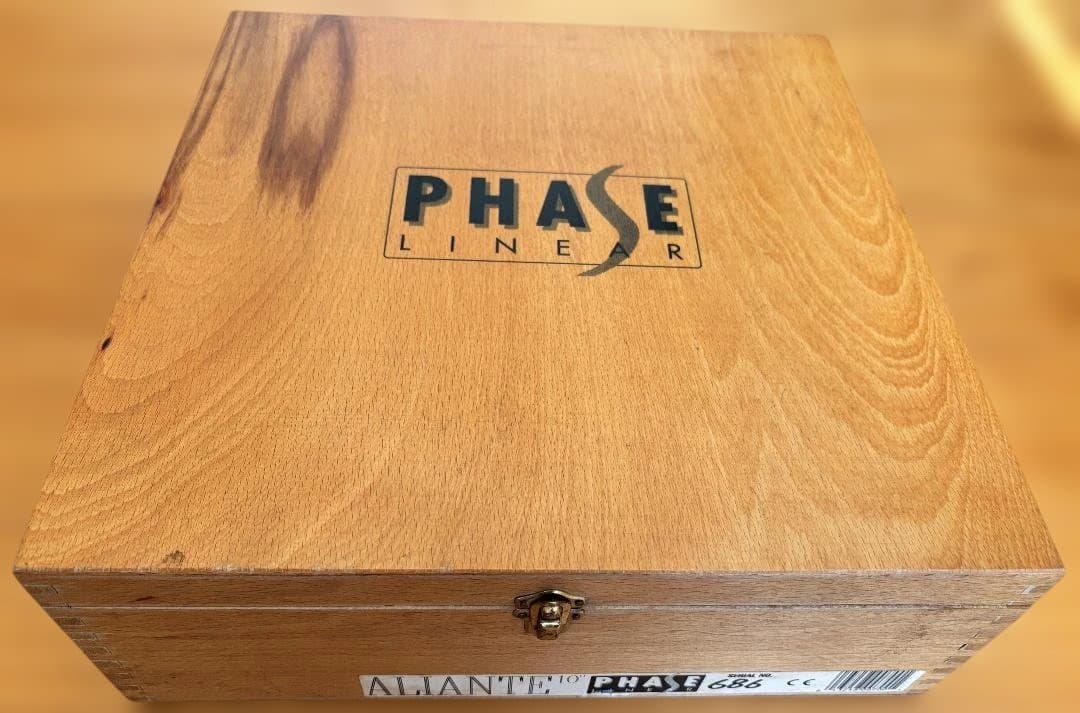 ☆春夏秋冬☆　アリアンテ 10インチ サブウーファー 専用ケース付き