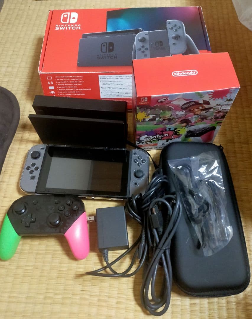 Nintendo switch プロコンとケースカバーつき