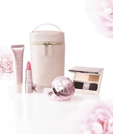 新品未使用　スペチアーレローズコフレ ノエビア