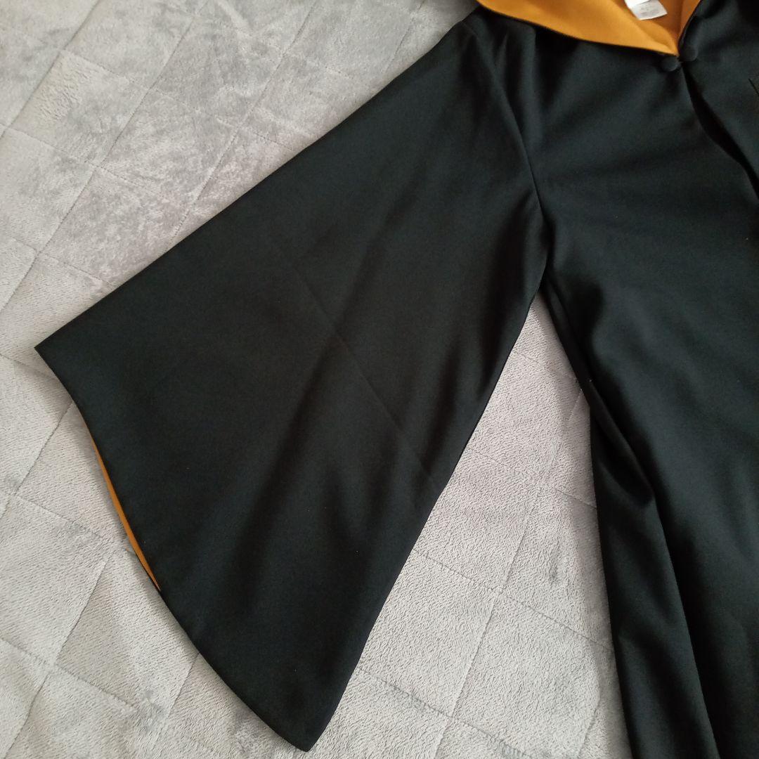 公式　ハリーポッター　ハッフルパフ　フード付きローブ　ネクタイ付き　M