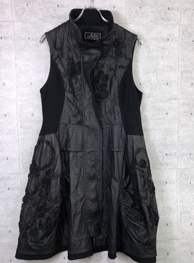 EIKO KONDO 花モチーフ フェイクレザー切替 ノースリーブワンピース