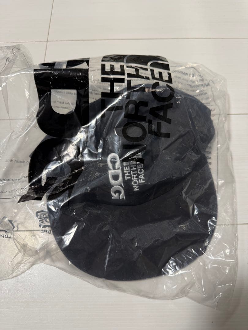 2026.2.6発売　CDG THE NORTH FACE コラボ　キャップ