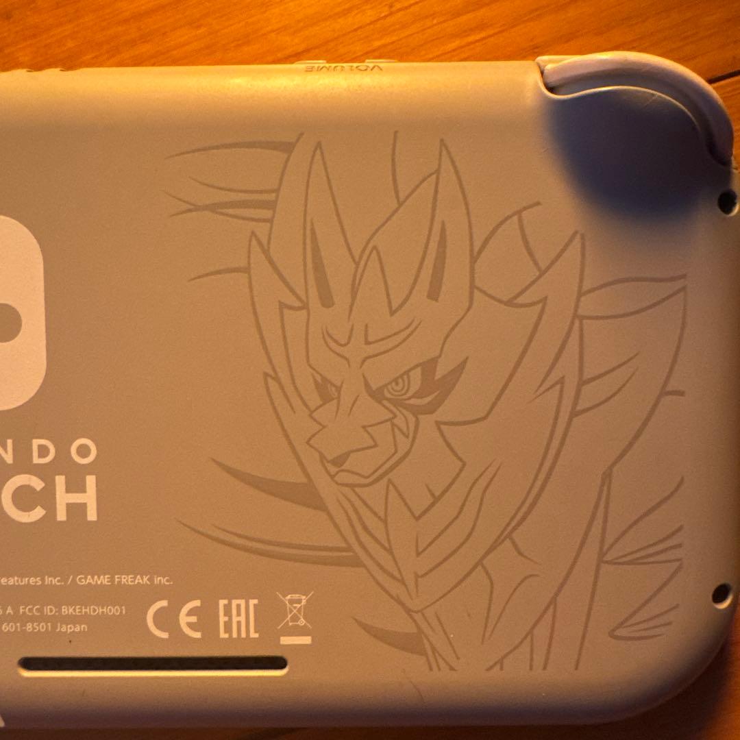 Switchライト ポケモン剣盾シリーズ版