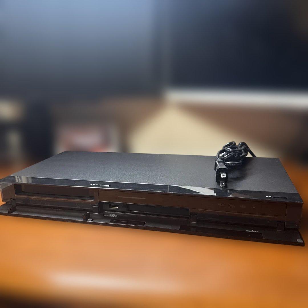 ほぼ未使用　2023年製　FBR-HT3050 フナイ ブルーレイレコーダー