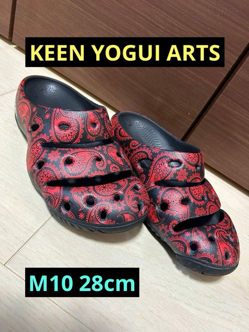 KEEN YOGUI ARTS サンダル 赤黒 ペイズリー 10