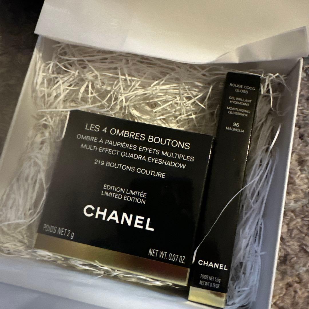 CHANEL アイシャドウパレット 219 ブトンクチュール 限定版　グロス付