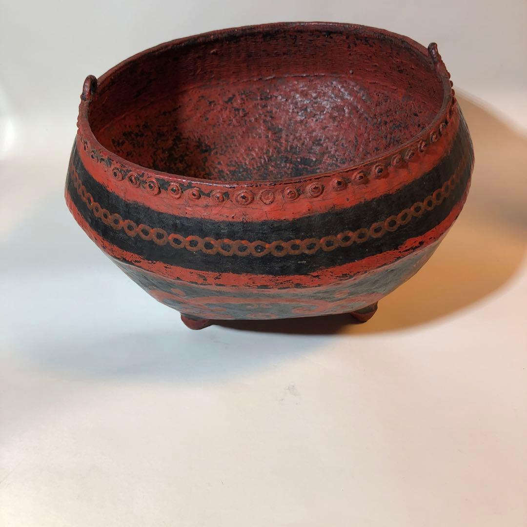 籠胎朱彩籠　装飾的な漆器ボウル 中型 黒赤とキンマ独楽丸蓋物の2点セット