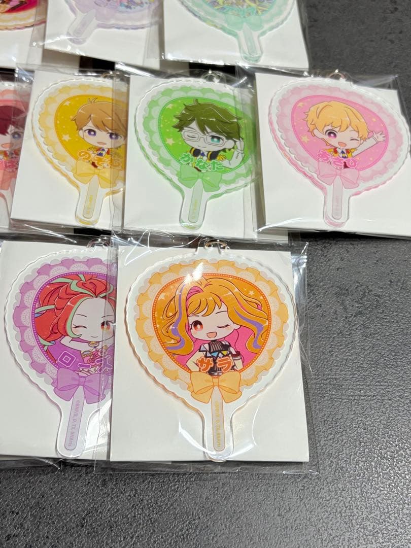 アイカツスターズ　プラネット　グラフアート　アクリルキーホルダー　まとめ売り