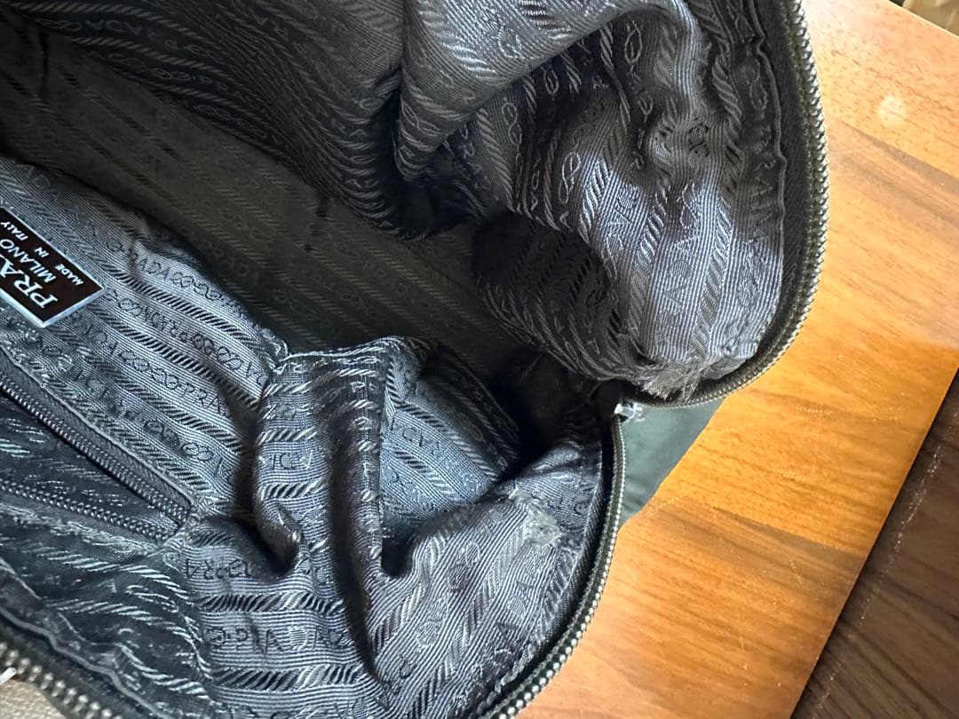 プラダボストンバッグ