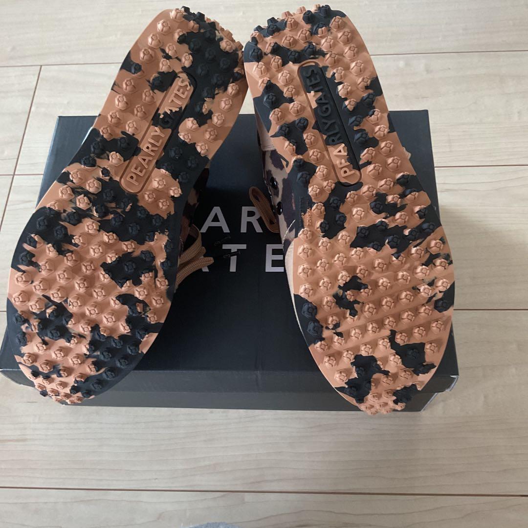 【新品】パーリーゲイツ　ゴルフシューズ　23.5センチ　エコメルカリ便可能な方