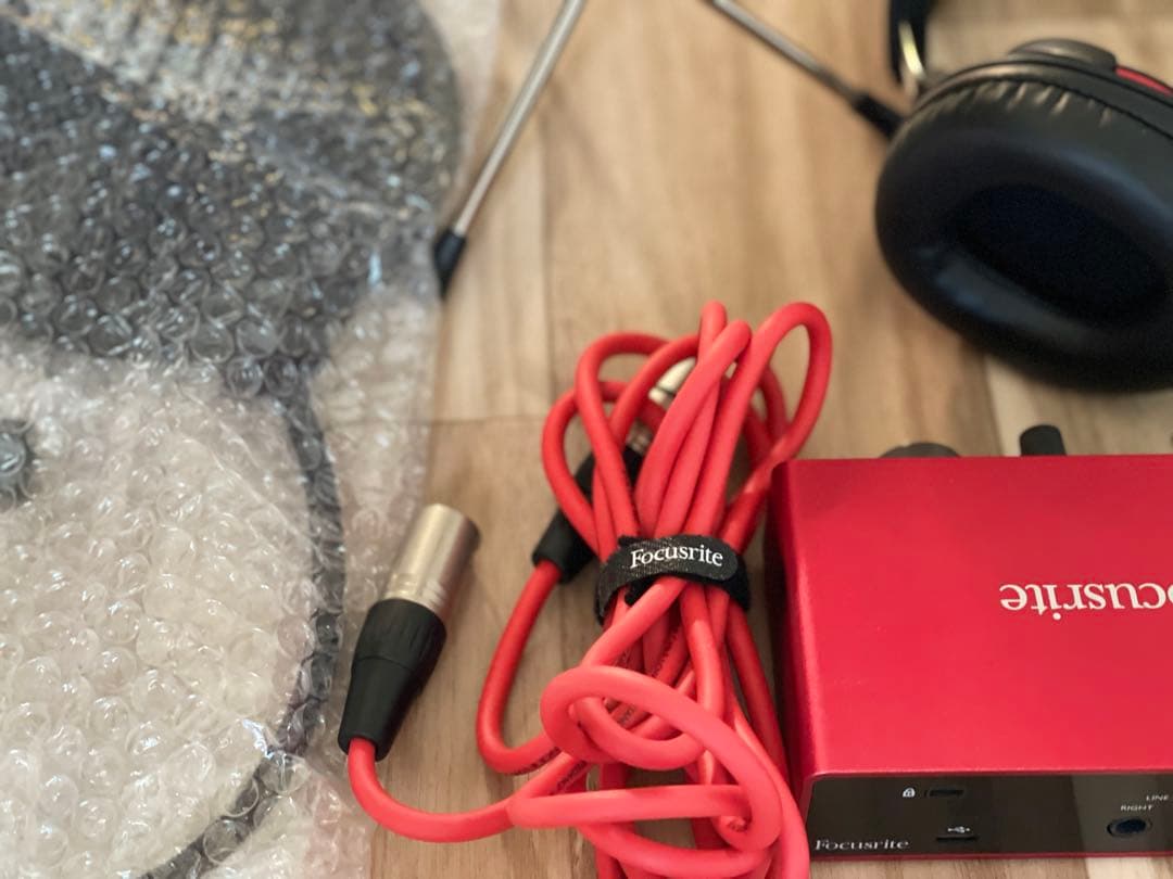 Focusrite オーディオインターフェース Scarlett Studio