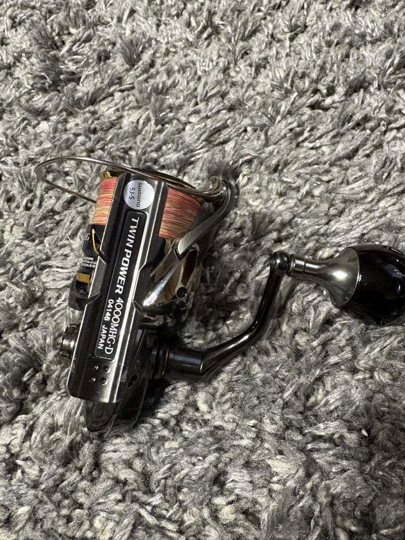 ☆シマノ 20ツインパワー 4000MHG 美品☆