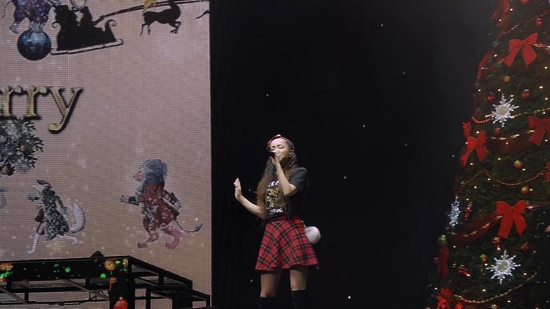 ✨【銀テープ２枚付き】安室奈美恵／Blu-ray & DVD 【２点セット】✨