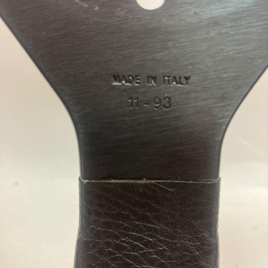 モモステアリング　約32センチ　MOMO レザーハンドル