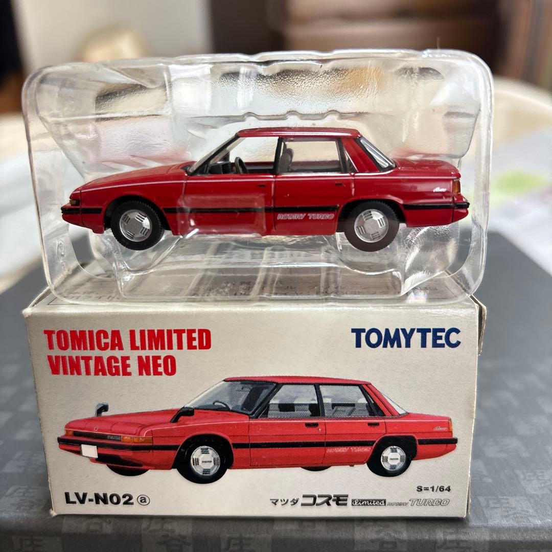 TOMICA LIMITED VINTAGE NEO ２台