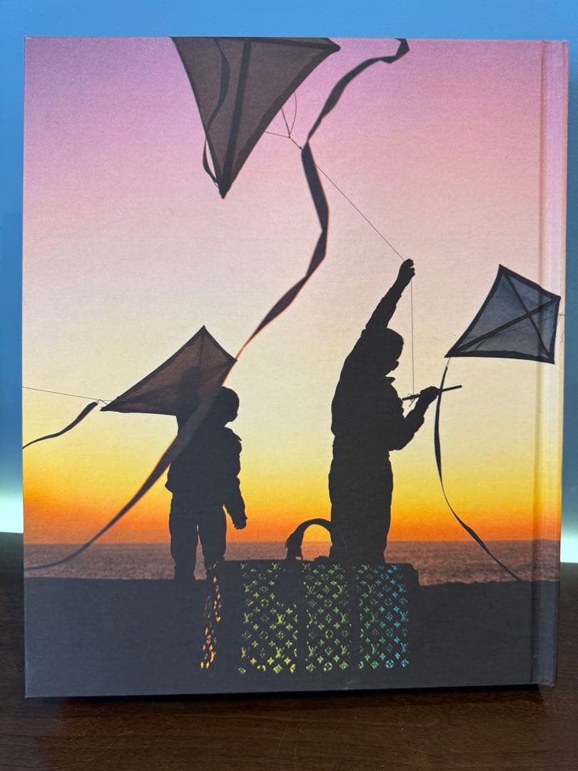 アート・デザイン・音楽 Louis Vuitton Sneakers by Virgil Abloh