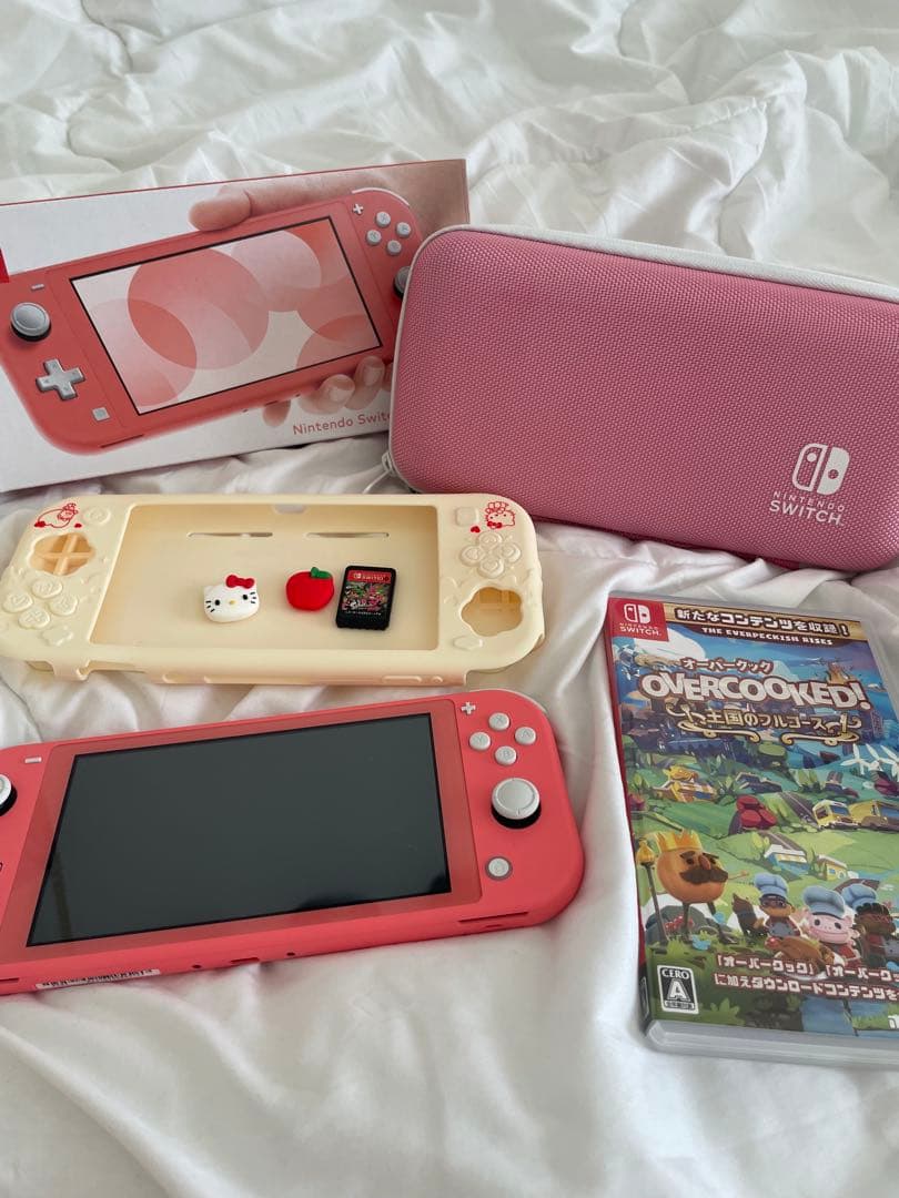 Nintendo Switch Lite + オーバークック！＋ ゲームケース