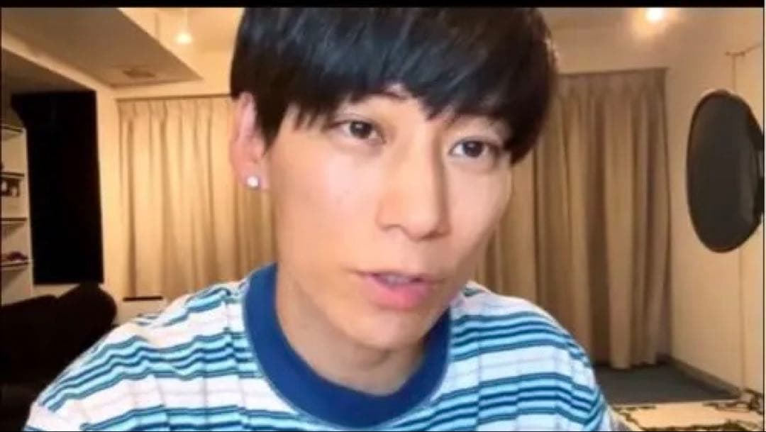 M エム　TAKUYA∞着用