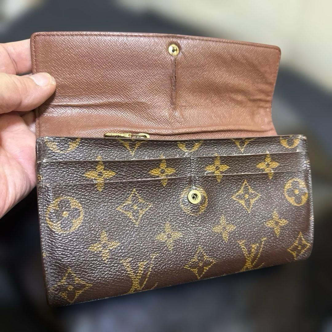 12☆良品♪カード10枚タイプ☆サラ長財布