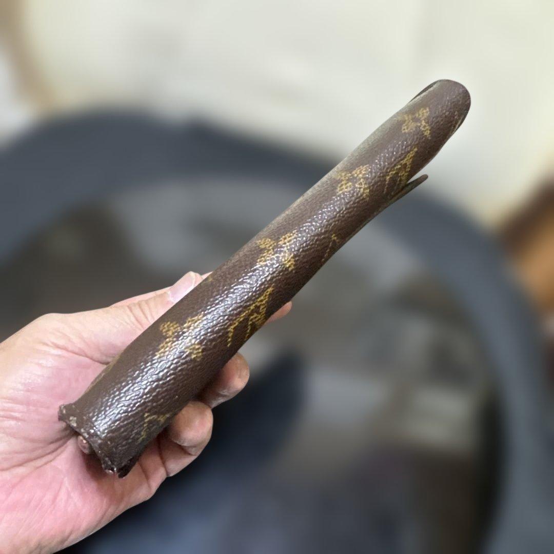 12☆良品♪カード10枚タイプ☆サラ長財布