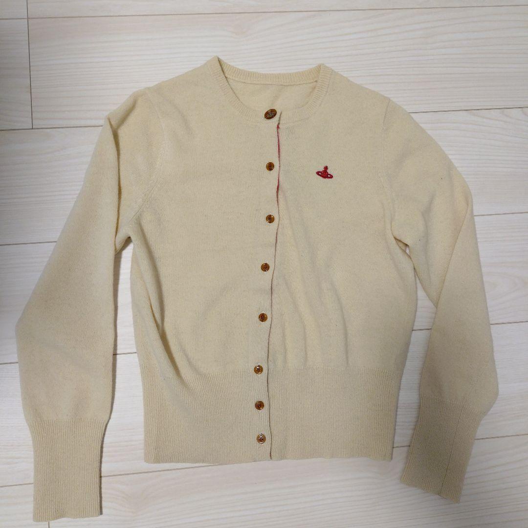 ヴィヴィアンウエストウッド　オーブワンポイントカーディガン　オフホワイト