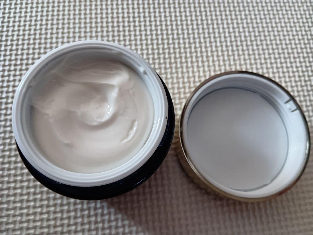 ESTEE LAUDER シュープリーム プラス ナイトパウスクリーム　75ml