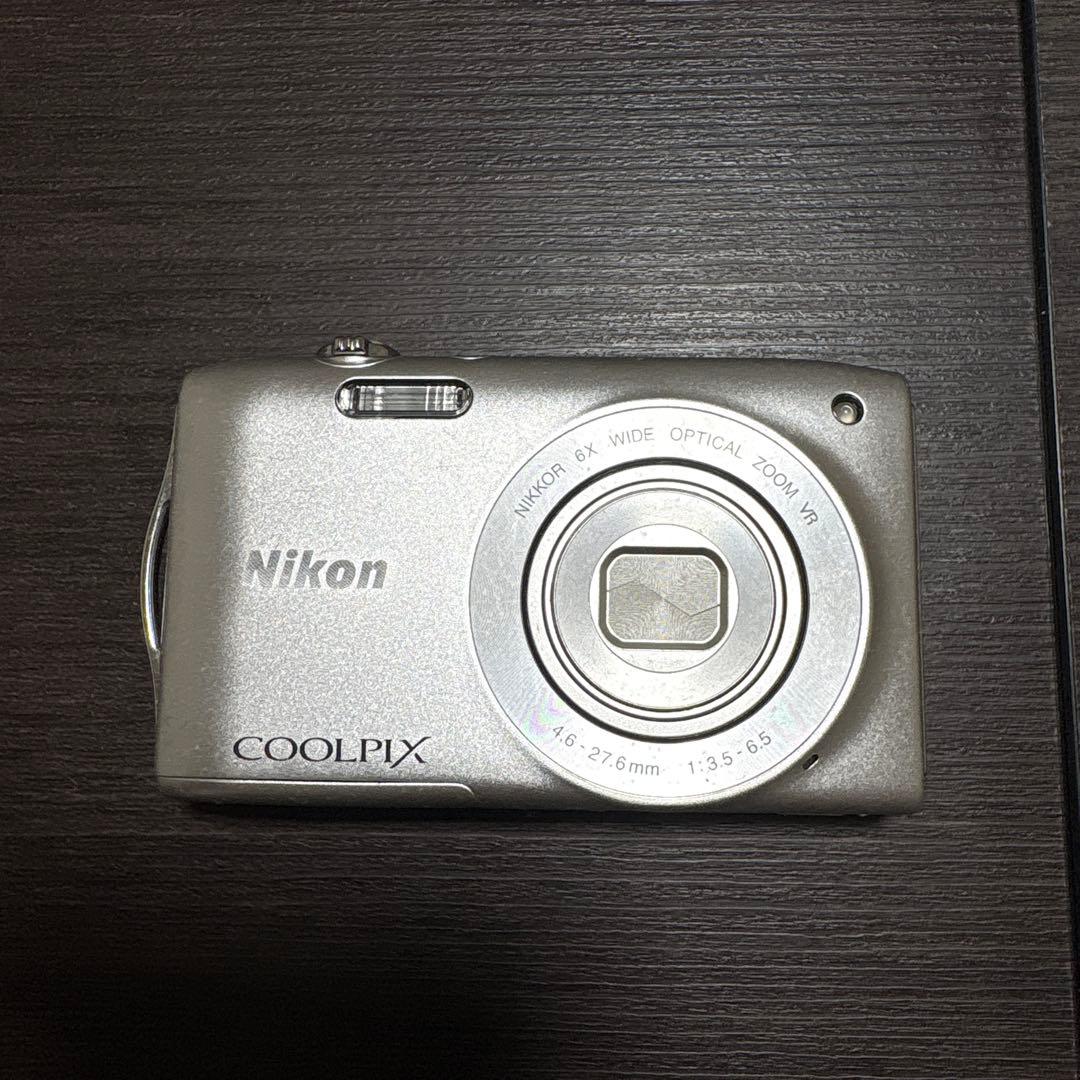 Nikon COOLPIX S3300 コンパクトデジタルカメラ