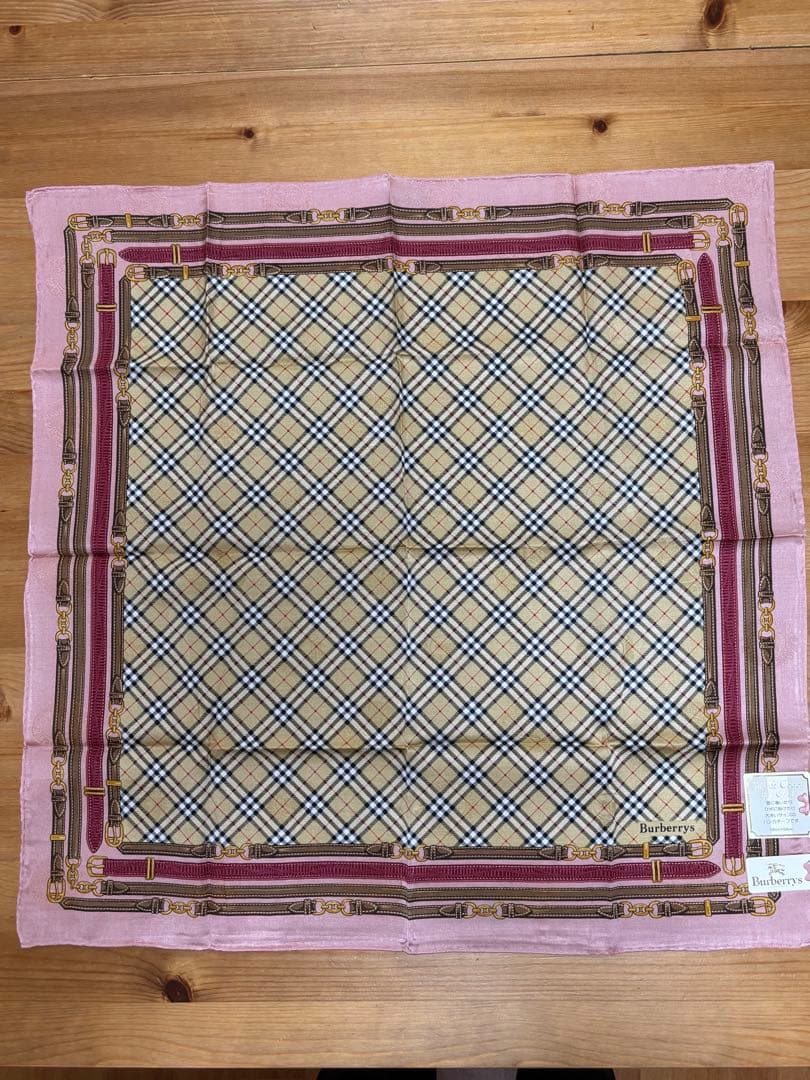 H*a様 シルク&コットンBurberrys チェック柄 ハンカチ 5点セット