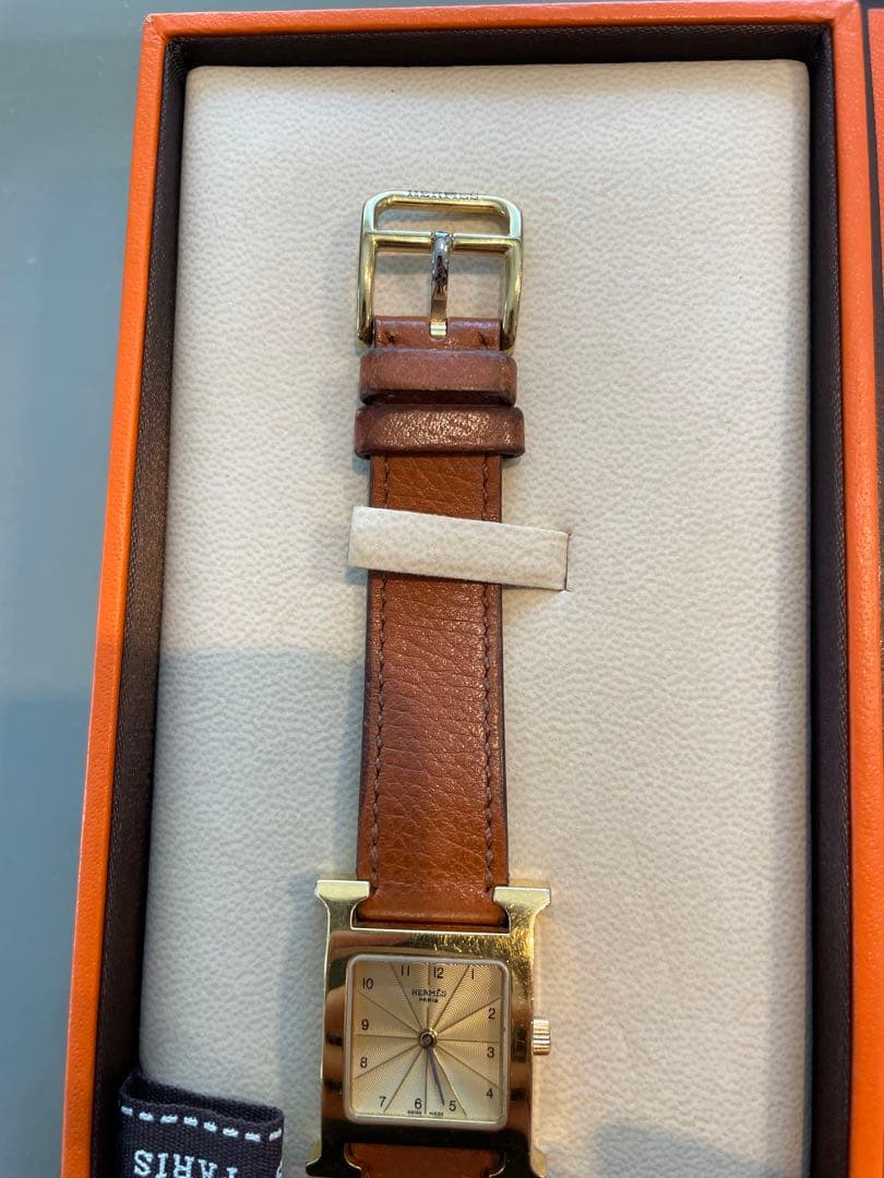 【専用】Ｈウォッチ ゴールド金具 革専用　ベルト レディース腕時計