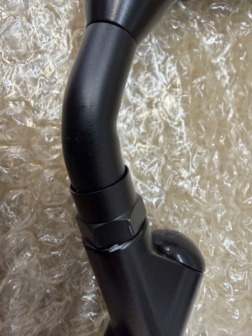 1100刀のミラーになります。