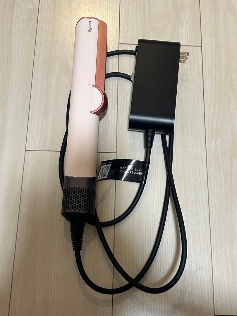 dyson airstraight ホワイト/ピンク