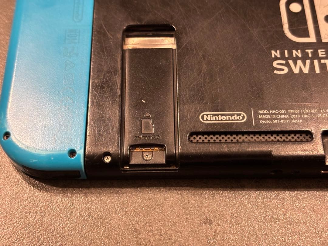 Switch本体 右コントローラ一 一部破損